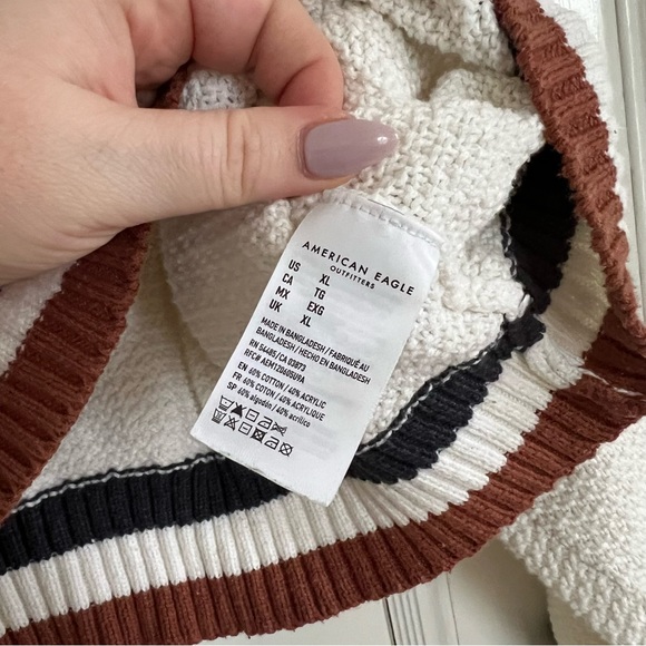 Nautical Sweater - Picture 4 of 4